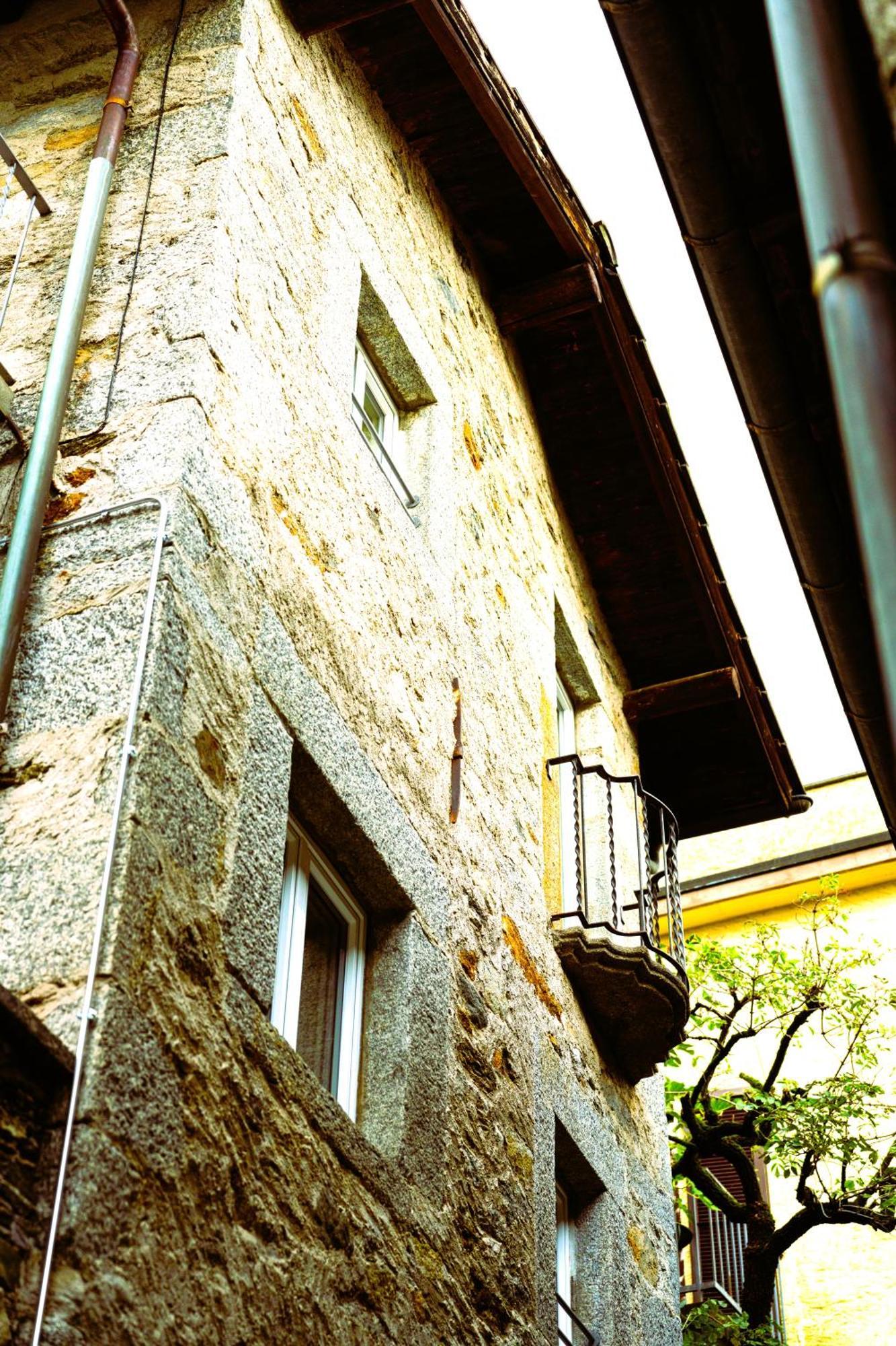 Vila Rustico In Pietra Brissago Exteriér fotografie